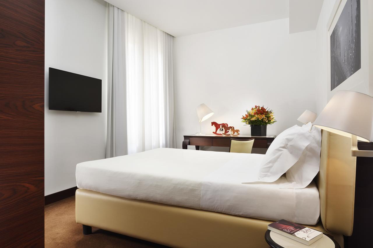 Milano Castello Luxury Apartment Exteriör bild