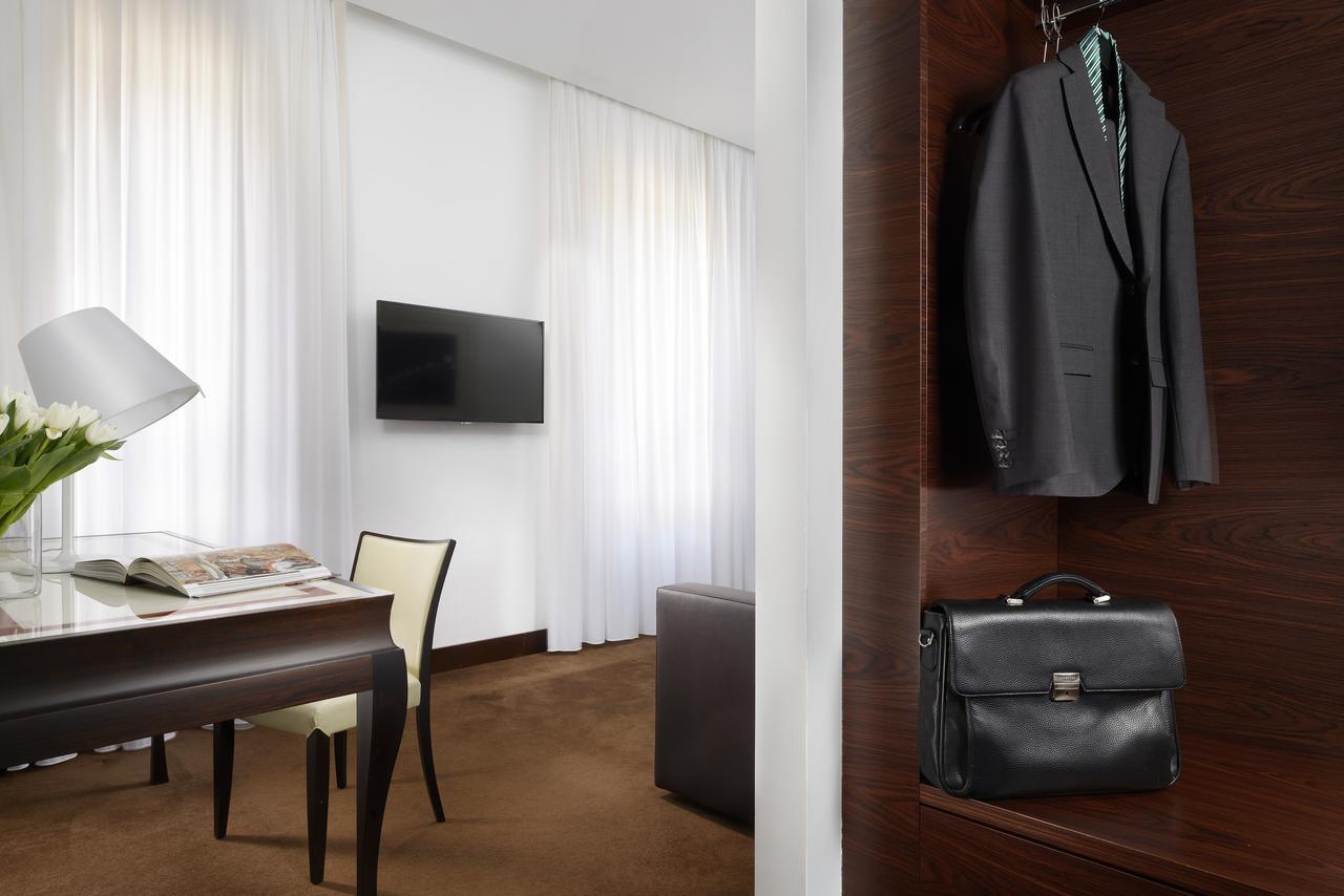 Milano Castello Luxury Apartment Exteriör bild